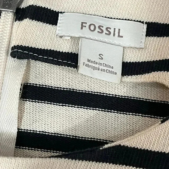 Fossil size S EUC with back zip and bust gusset - Picture 9 of 9